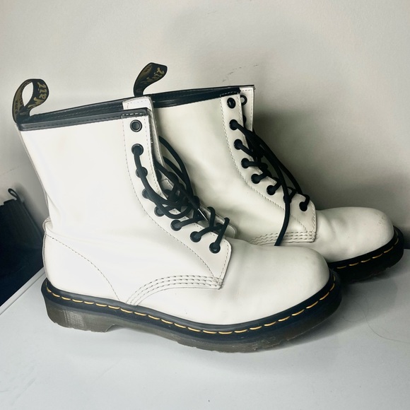 Authentic Cream Dr. Martens Combat Boots - Picture 3 of 5